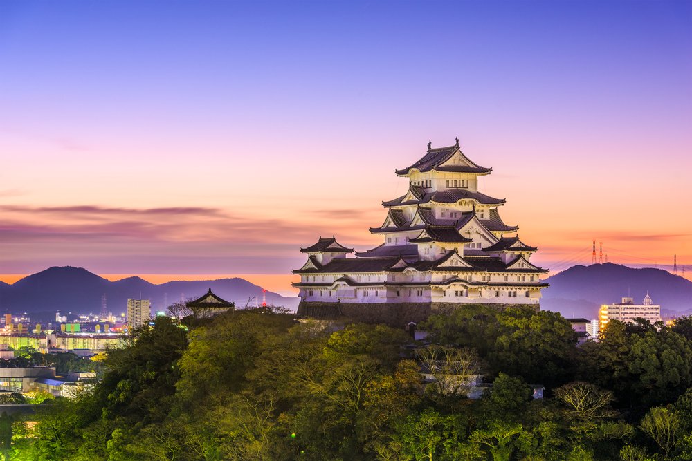 Guide to Himeji Castle - Japan Rail Pass